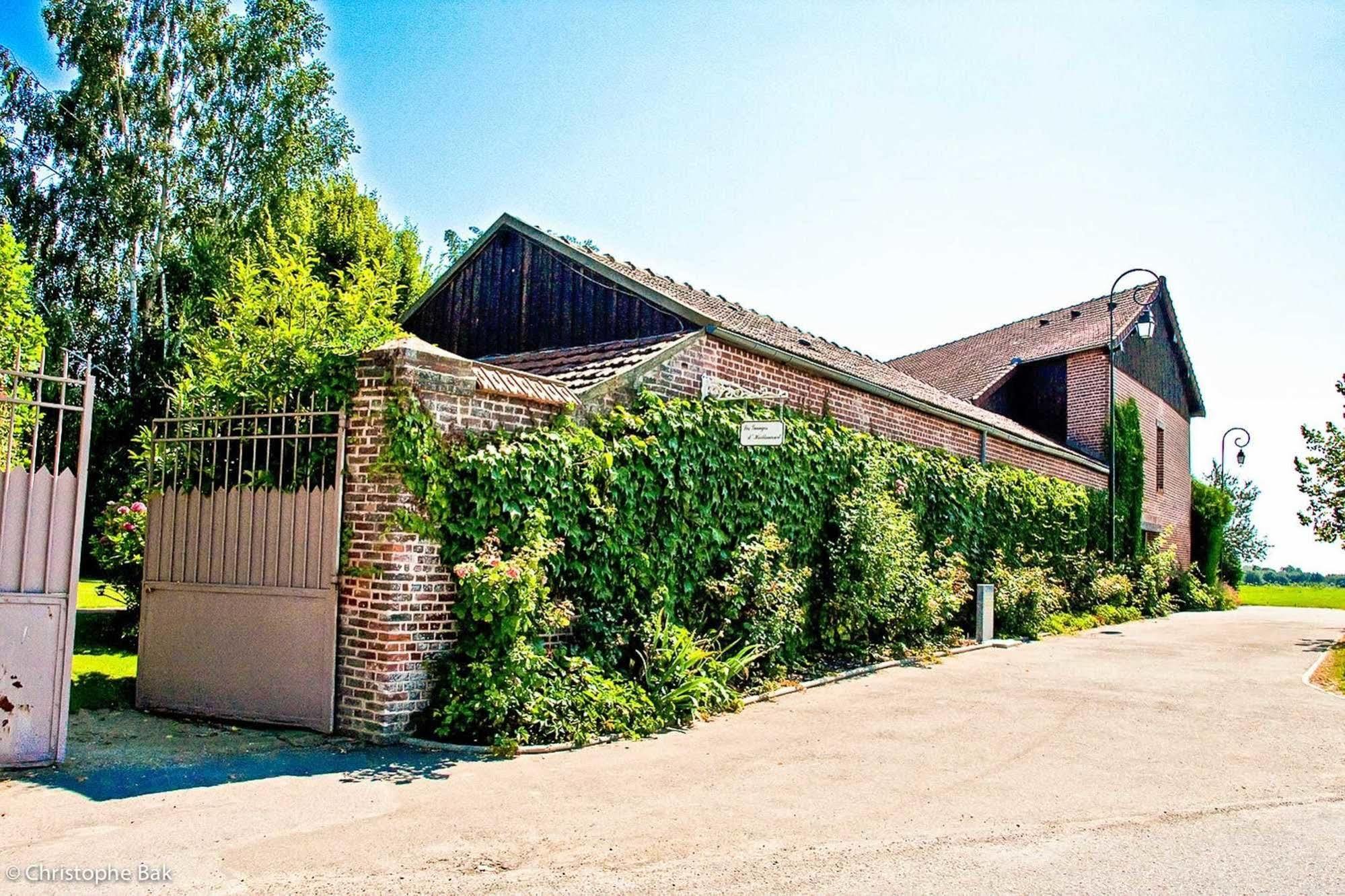 Ivry-le-Temple 德连考特莱斯农庄旅馆酒店 外观 照片